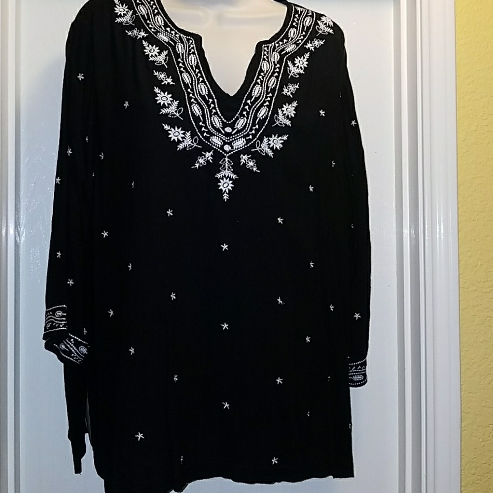 Long sleeve embroidered shirt